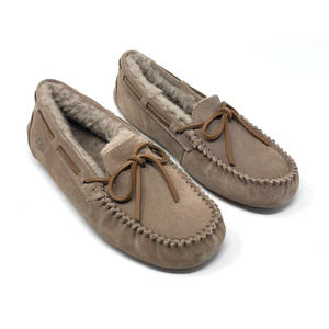 $100 UGG Dakota Moccasin Slippers Womens 6 Rare Caribou Suede Color 1107949 NEW